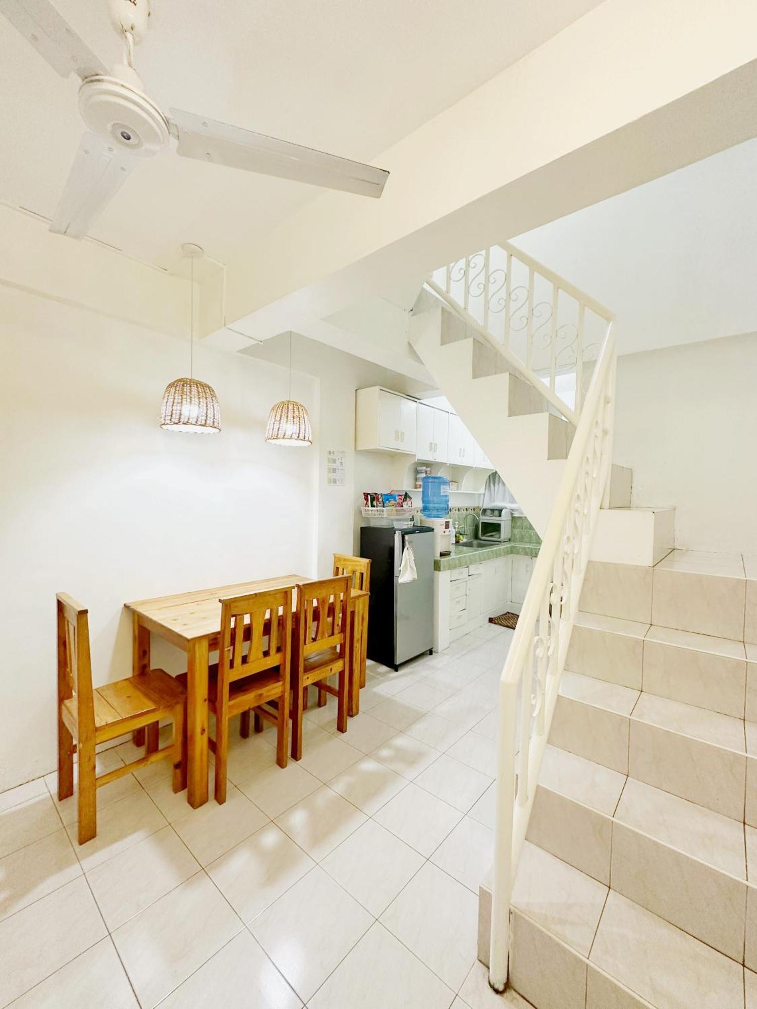 Backpackers Homestay - Nomadsmnl Manila Zewnętrze zdjęcie